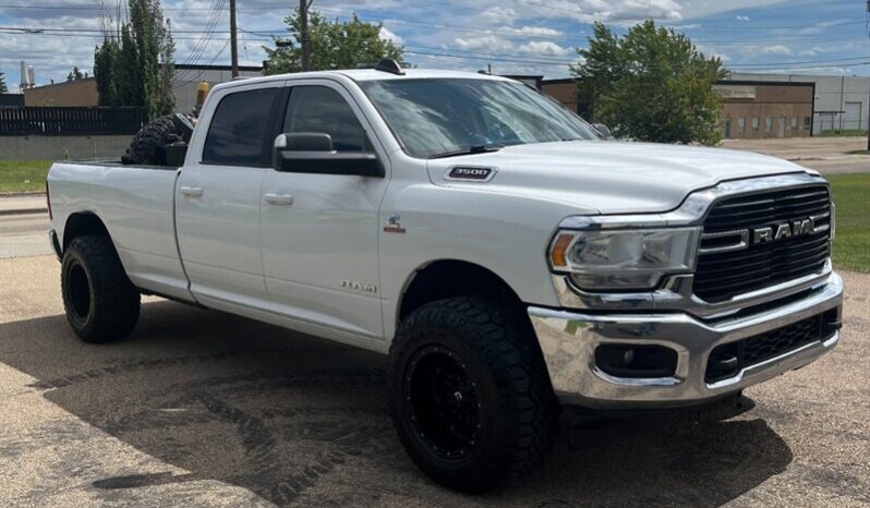 
								2020 RAM 3500 Big Horn full									