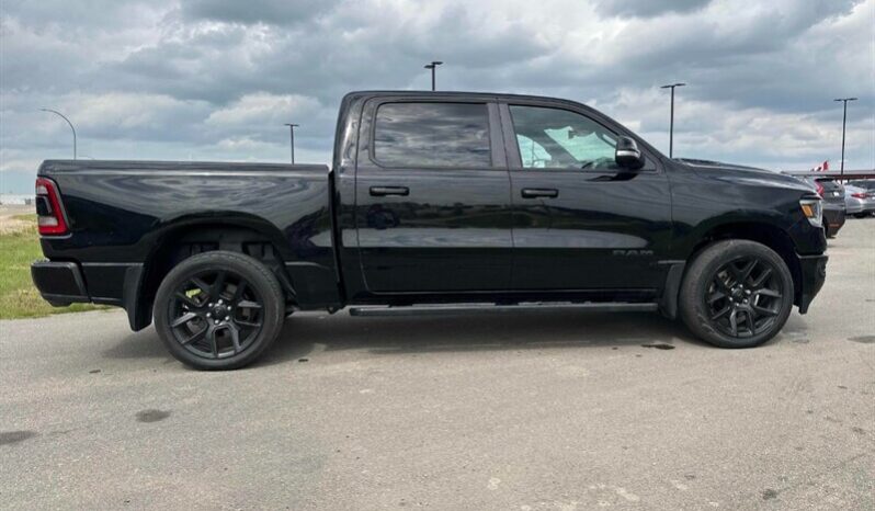 
								2022 RAM 1500 Sport full									