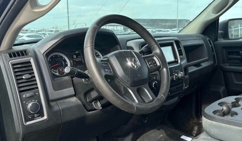 
								2015 RAM 1500 Tradesman full									