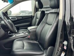 
										2019 Nissan Pathfinder SV full									