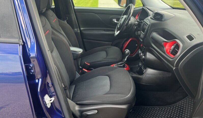 
								2016 Jeep Renegade Trailhawk full									