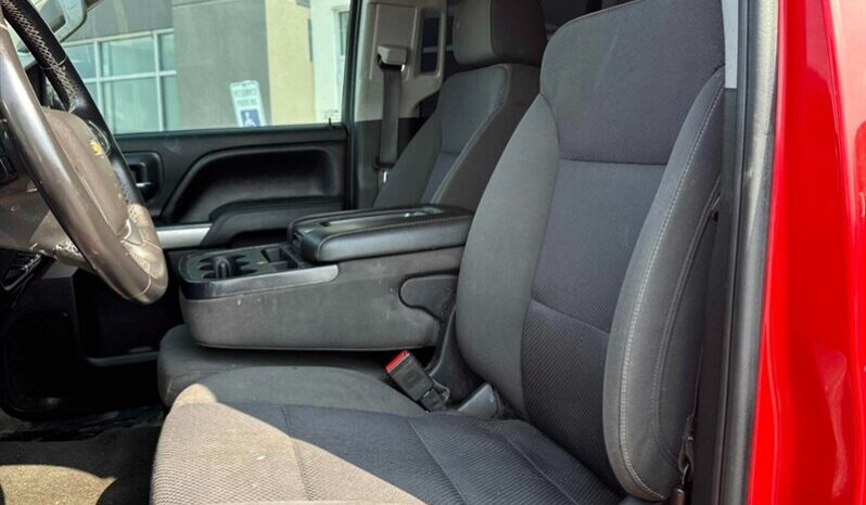 
								2018 Chevrolet Silverado 1500 LT full									