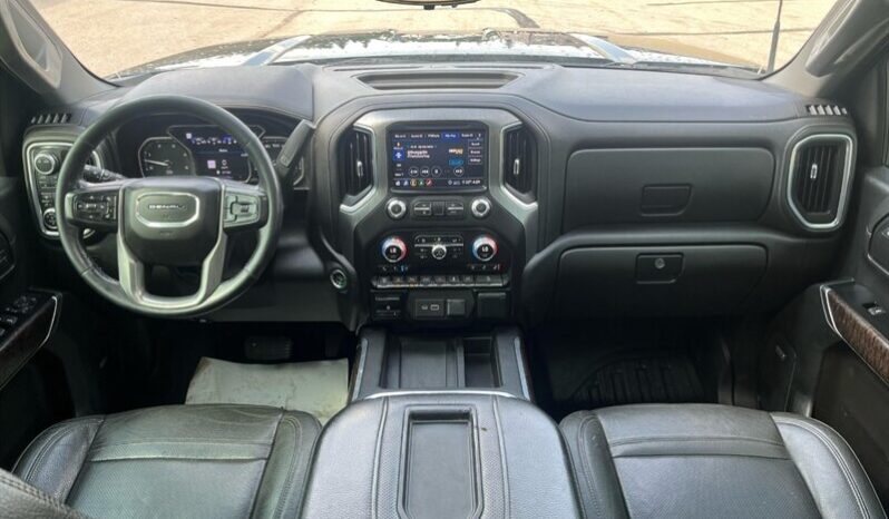 
								2020 GMC Sierra 2500 Denali Diesel full									