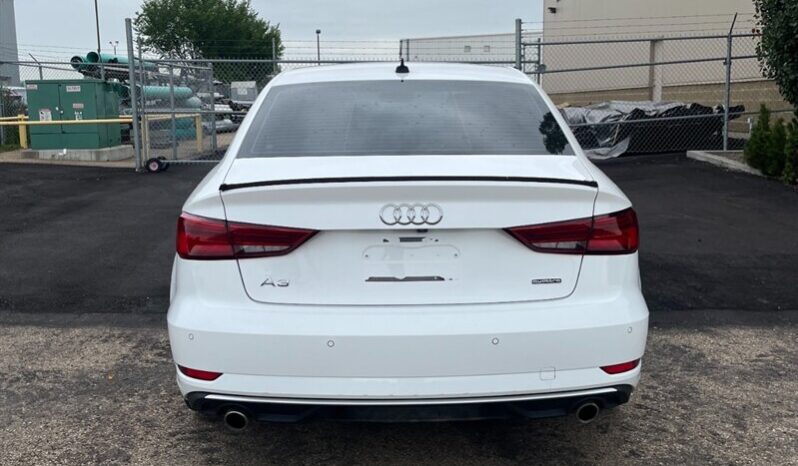 
								2019 Audi A3 quattro Premium 45 TFSI full									