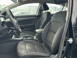 
										2020 Hyundai Elantra Essential full									