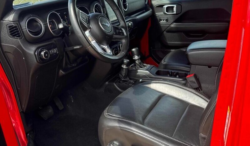 
								2018 Jeep Wrangler Unlimited Sahara Leather full									