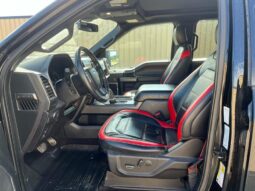 
										2018 Ford F-150 Lariat full									