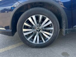 
										2020 Mitsubishi Outlander ES full									