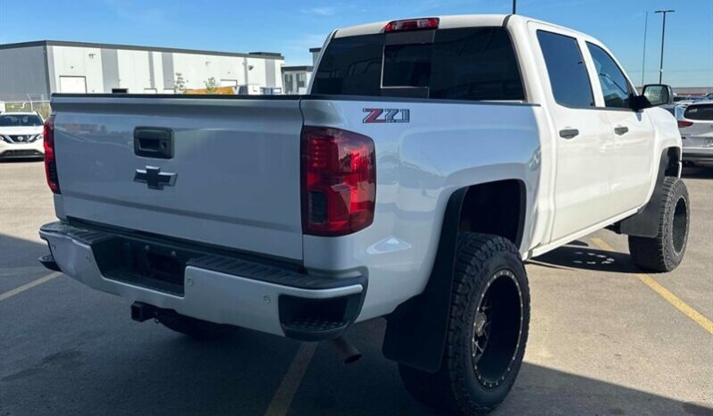 
								2018 Chevrolet Silverado 1500 LTZ Z71 full									