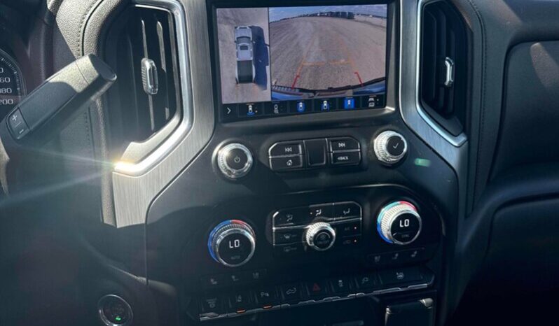 
								2023 GMC Sierra 3500 Denali full									