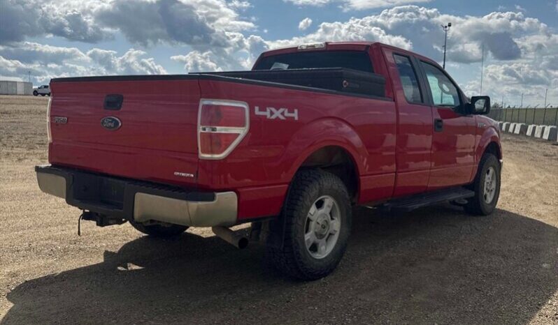 
								2014 Ford F-150 XLT full									