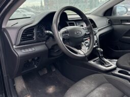 
										2020 Hyundai Elantra Essential full									