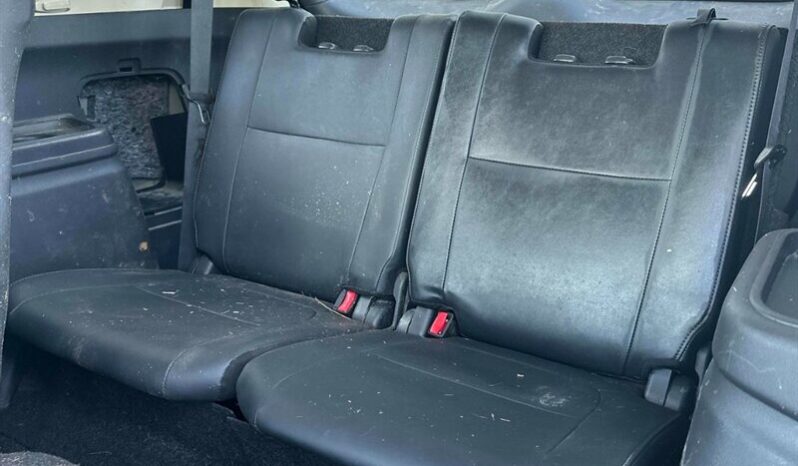 
								2020 Mitsubishi Outlander ES full									