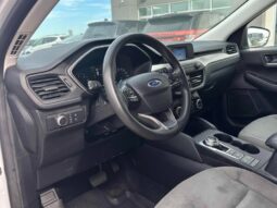 
										2021 Ford Escape S full									