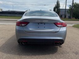 
										2016 Chrysler 200 S full									