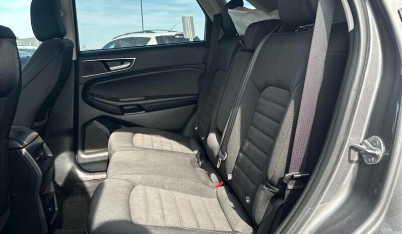 
								2023 Ford Edge SEL full									