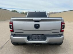 
										2021 RAM 3500 Laramie Dually Diesel Night Edition Aisin full									