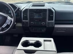 
										2017 Ford F-150 XLT full									
