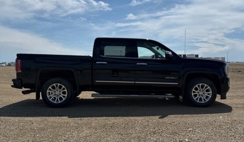 
								2018 GMC Sierra 1500 Denali full									