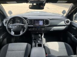 
										2022 Toyota Tacoma TRD Sport full									