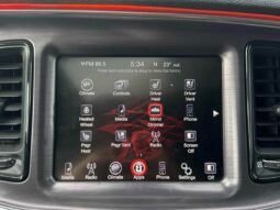 
										2017 Dodge Challenger SXT Plus full									