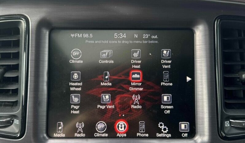 
								2017 Dodge Challenger SXT Plus full									