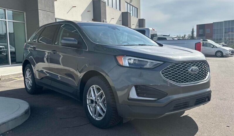 
								2023 Ford Edge SEL full									