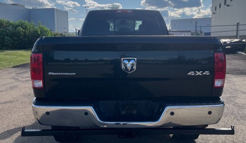 
								2015 RAM 2500 SLT full									