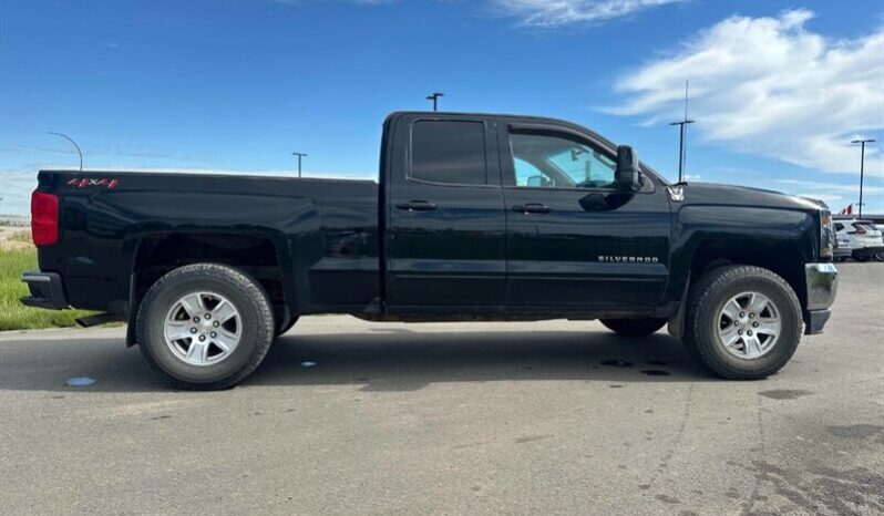 
								2018 Chevrolet Silverado 1500 LT full									