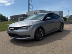 2016 Chrysler 200 S