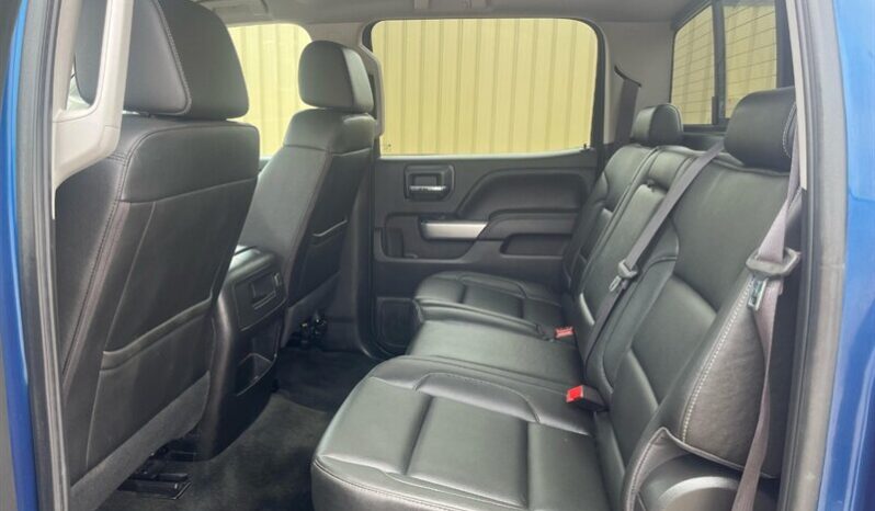 
								2017 Chevrolet Silverado 1500 LTZ Z71 full									