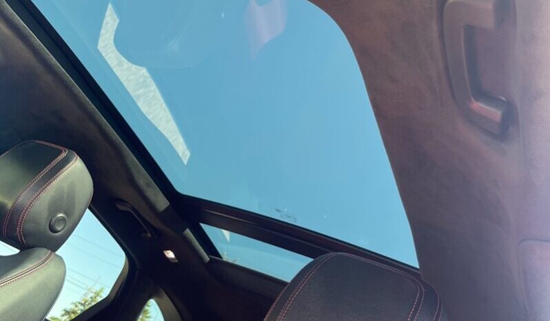 
								2019 Jaguar F-PACE 20d R-Sport full									