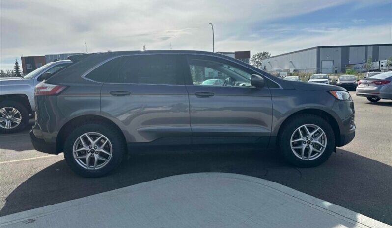 
								2023 Ford Edge SEL full									
