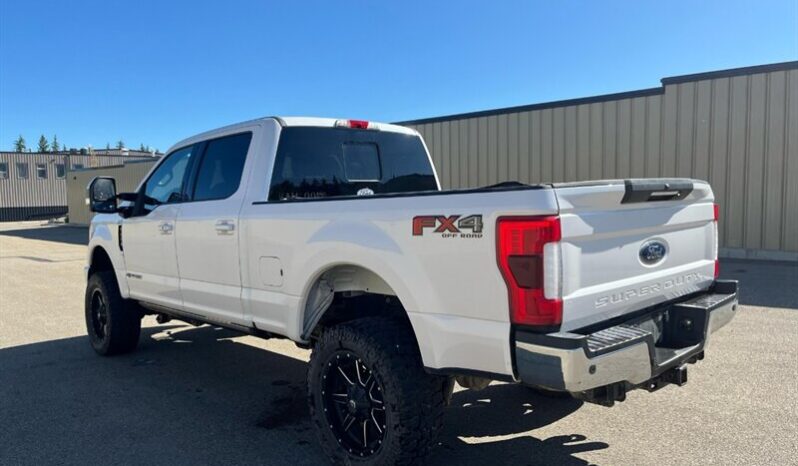 
								2018 Ford F-250 Lariat FX4 Diesel full									