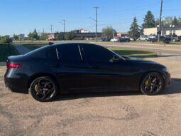 
										2017 Alfa Romeo Giulia Ti full									