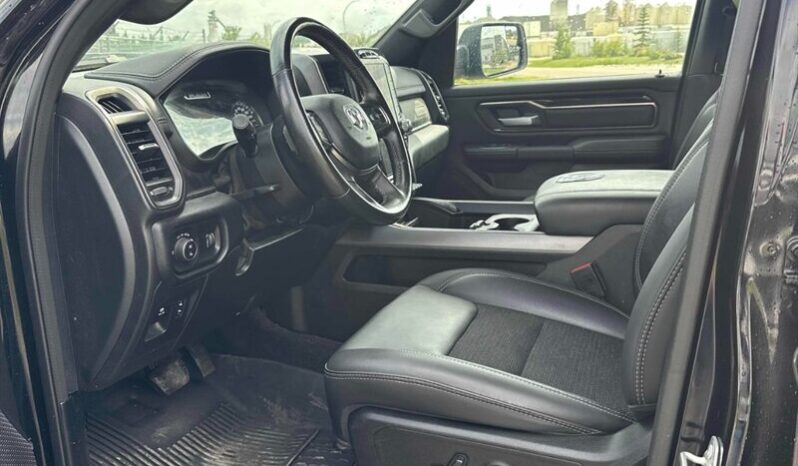 
								2022 RAM 1500 Sport full									