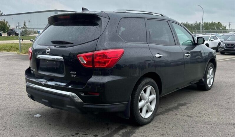 
								2019 Nissan Pathfinder SV full									