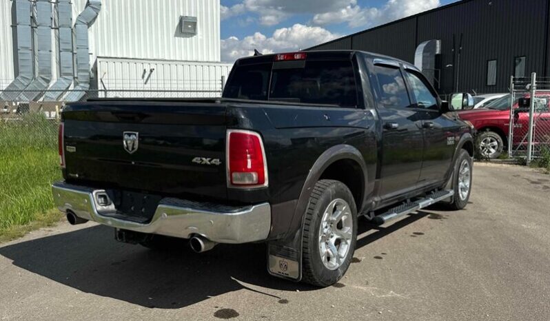 
								2018 RAM 1500 Laramie full									