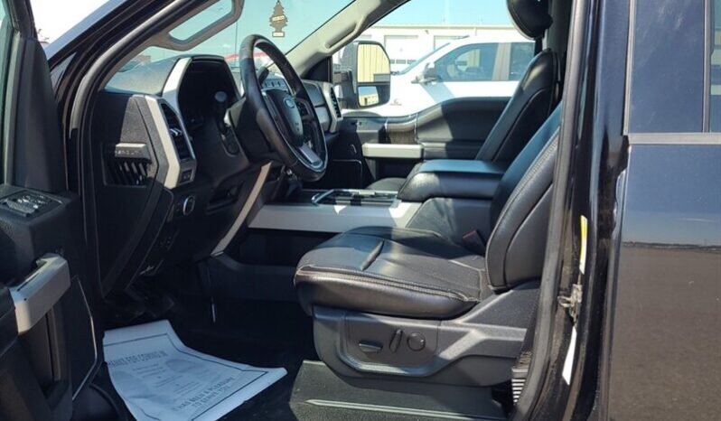 
								2020 Ford F-250 Lariat Diesel Tremor full									