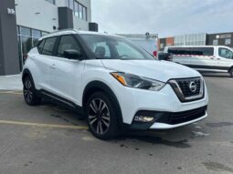
										2019 Nissan Kicks SR full									