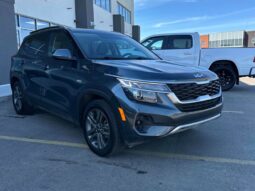 
										2023 Kia Seltos LX full									