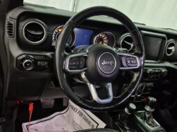 
										2020 Jeep Wrangler Unlimited Sahara full									