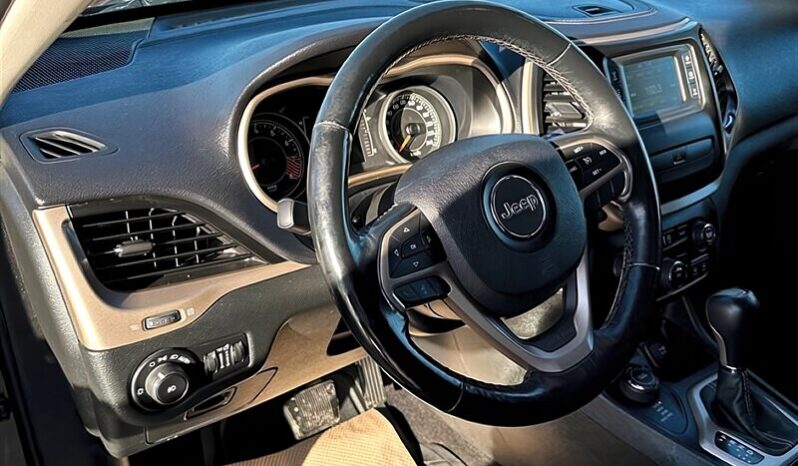 
								2015 Jeep Cherokee North full									