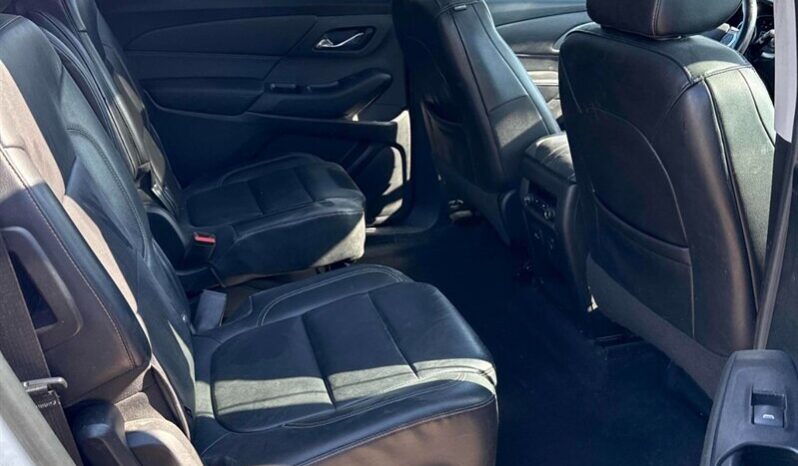 
								2018 Chevrolet Traverse LT Leather full									