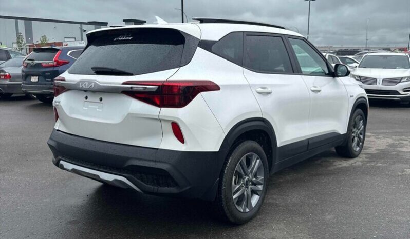 
								2023 Kia Seltos LX full									