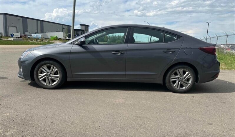 
								2020 Hyundai Elantra Preferred full									