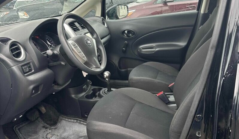 
								2019 Nissan Versa Note S full									