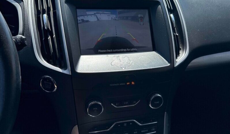 
								2020 Ford Edge SEL full									