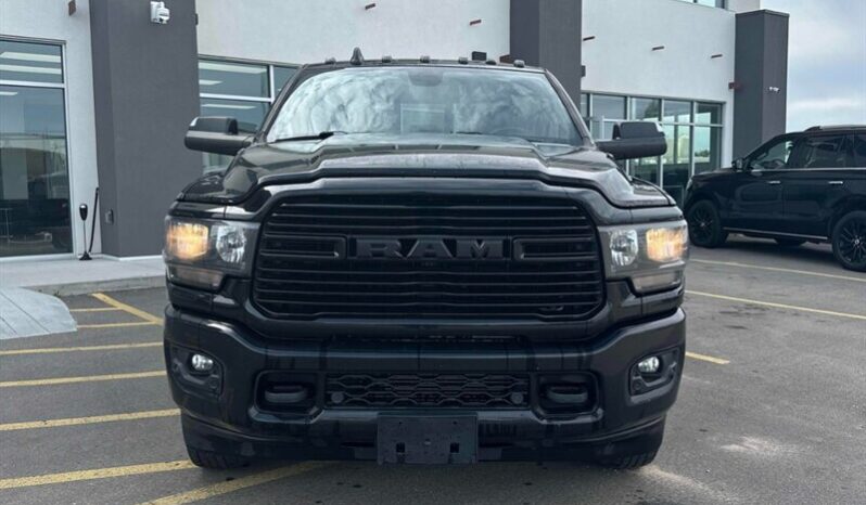 
								2020 RAM 3500 Big Horn Night Edition Dually Diesel full									