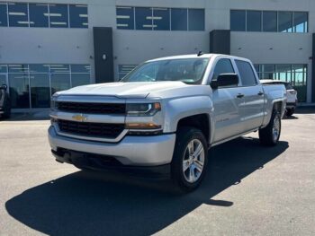 2018 Chevrolet Silverado 1500 Custom